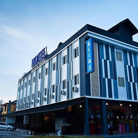 Nah Hotel Skudai Exterior foto