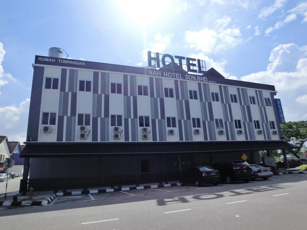 Nah Hotel Skudai Exterior foto